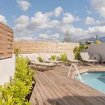 ヴィラ Antama Living, Luxe Stonehouse With Pool & Bbq *