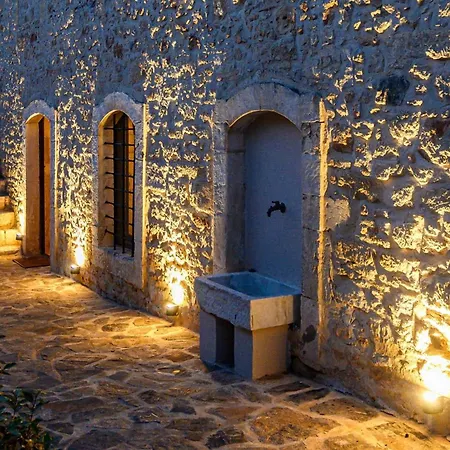 Antama Living, Luxe Stonehouse With Pool & Bbq Villa Rethymno (Crete)