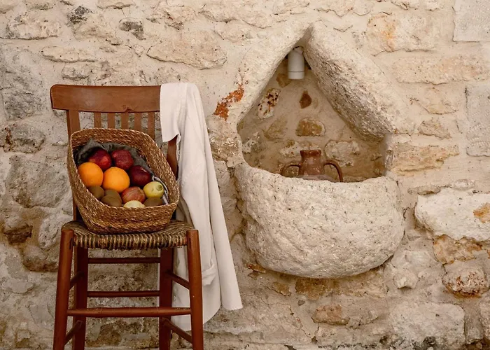 Antama Living, Luxe Stonehouse With Pool & Bbq Rethymno (Crete)