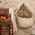 Antama Living, Luxe Stonehouse With Pool & Bbq Ретимно (Крит)