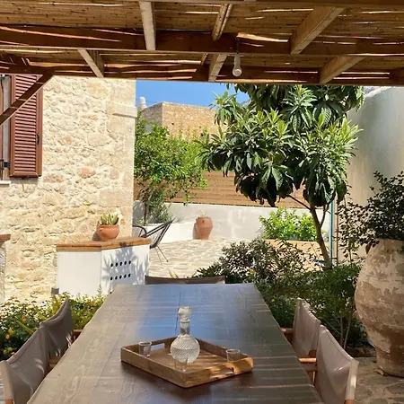 Villa Antama Living, Luxe Stonehouse With Pool & Bbq Rethymno