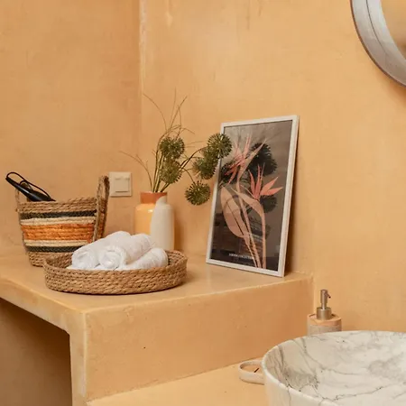 فيلة Antama Living, Luxe Stonehouse With Pool & Bbq *