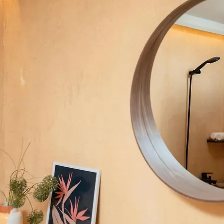 Antama Living, Luxe Stonehouse With Pool & Bbq * ريثيمنو