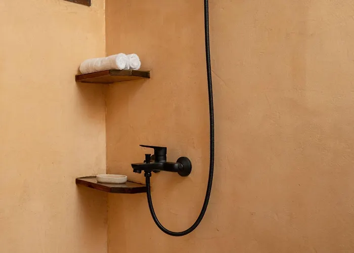 Antama Living, Luxe Stonehouse With Pool & Bbq Villa Rethymno